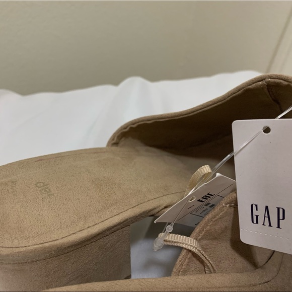 Gap; Suede Open-toe block heel mules; soft tan/nude; size 9; brand new with tag - Picture 9 of 9